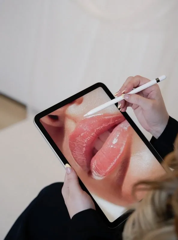 A close detail from a Maison Jolie treatment